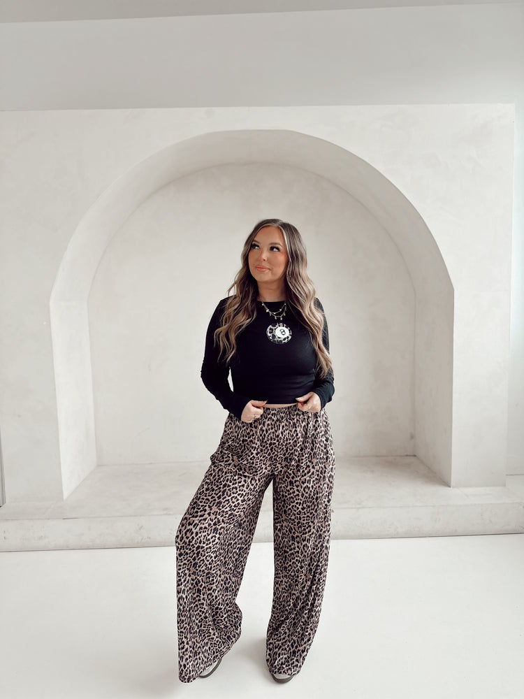 LS- 8Ball Leopard Baby T