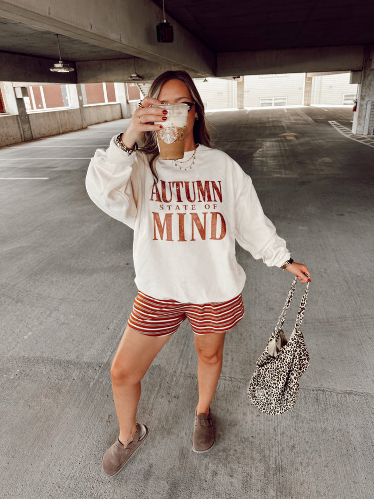 Autumn State of Mind Sweatshirt (Sweat Cream)