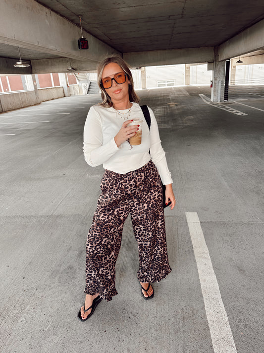 LEOPARD Cropped Ruffle Boxer PANTS