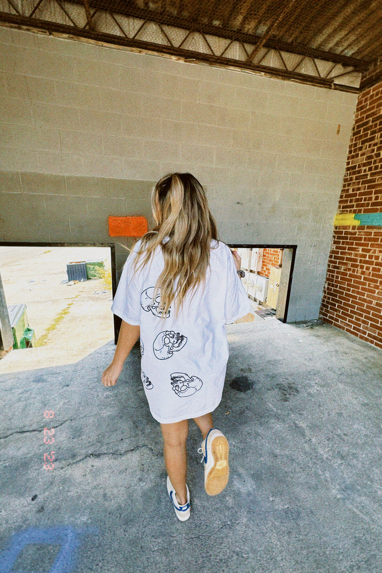 THE SKULL TEE