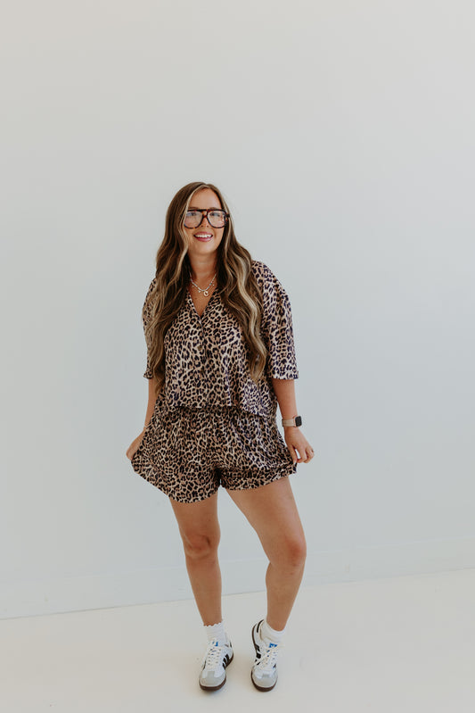 Meow Flowy SHORTS
