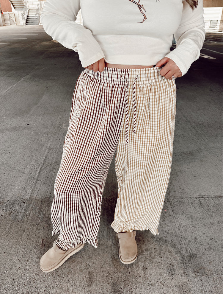 Brown Gingham Spliced Cropped Ruffle Boxer PANTS