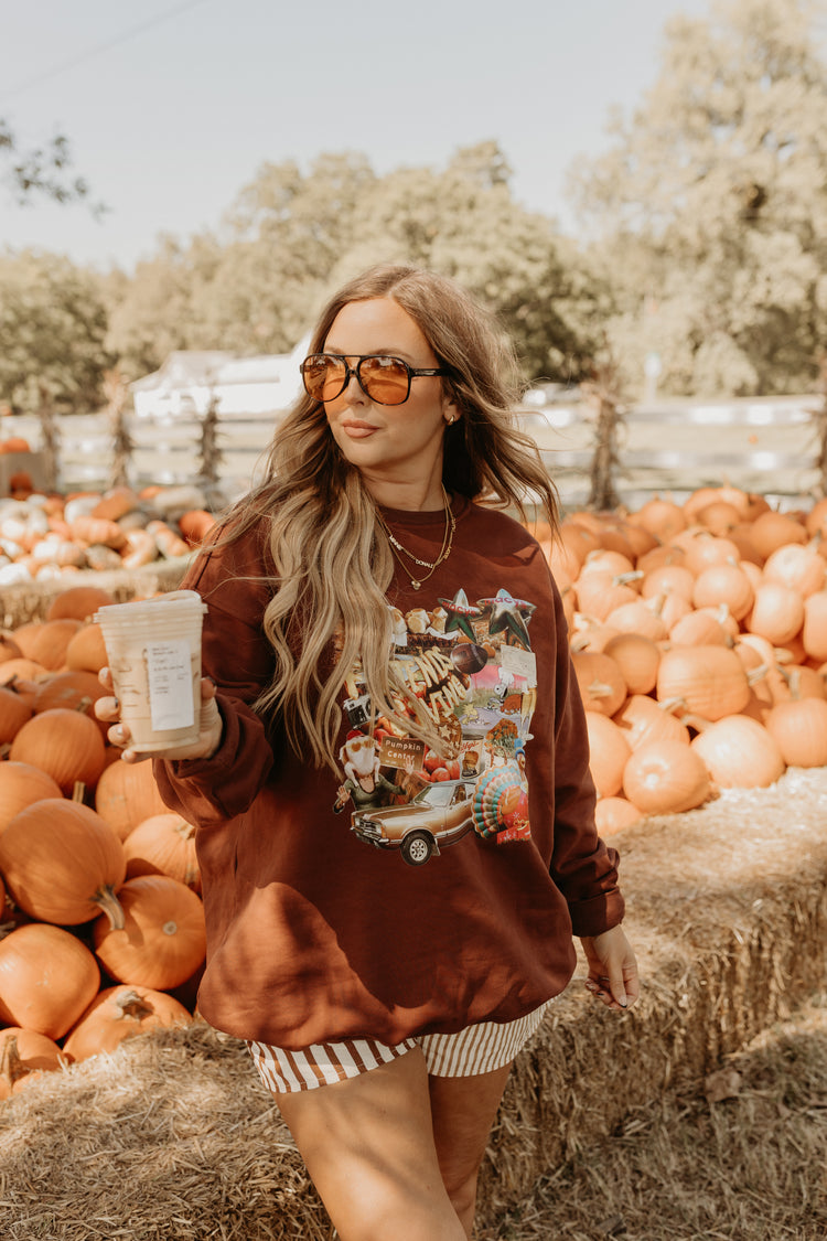 Nostalgic Chaotic Thanksgiving Crew neck