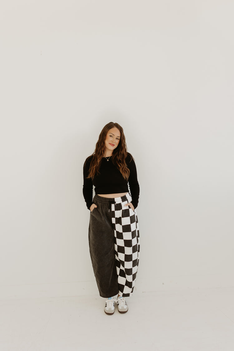 Checkered Spliced Barrel Pants (B&W)