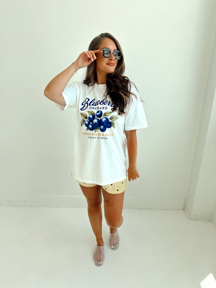 Blueberry Market Graphic Tee