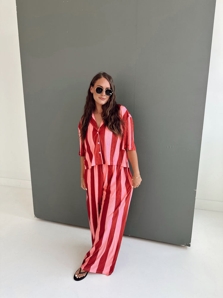 RASPBERRY STRIPED Cropped SS Flowy TOP