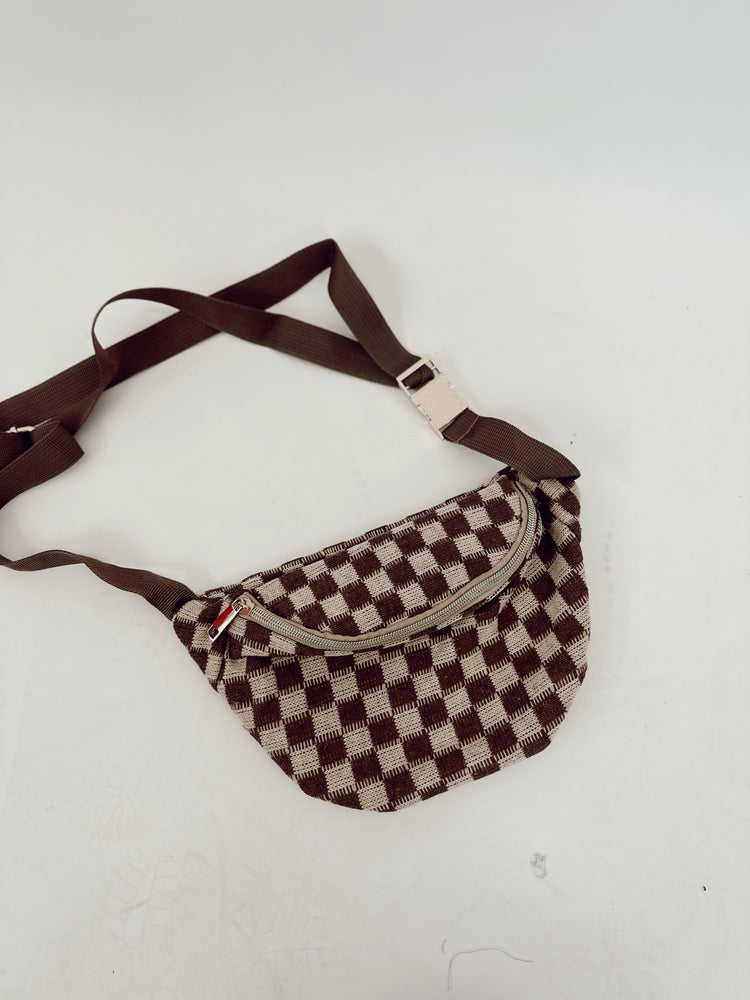 DAILY CHECKERED CROSSBODY BAG