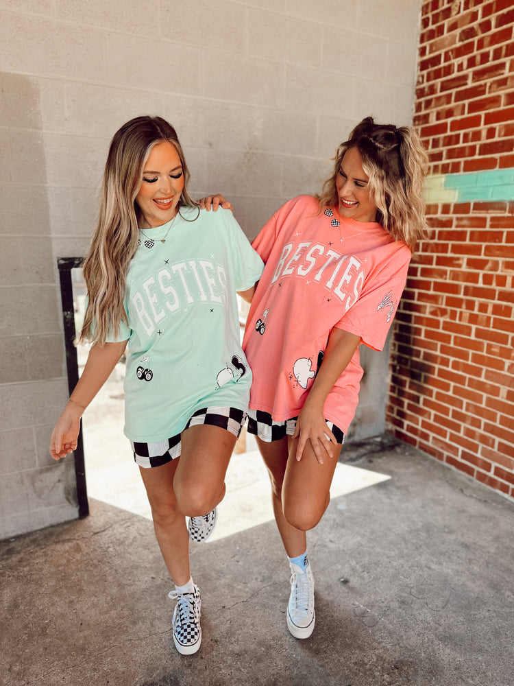 BESTIE STICKER TEE (ADULT)