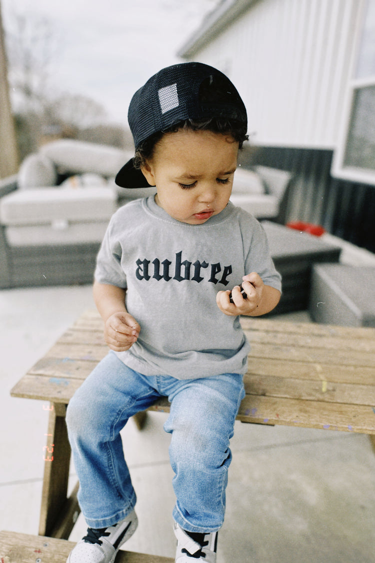 NEVER GROW UP CUSTOM NAME TEE ( YOUTH )